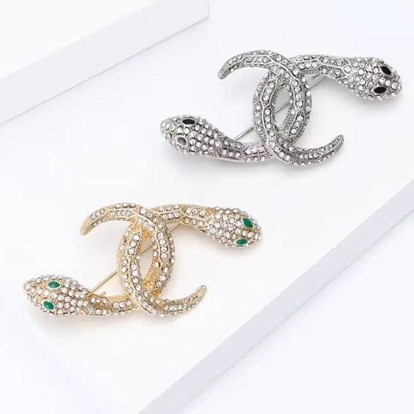 Serpenti Snake Gold Crystal Green Eyes Brooch - Picture 6 of 9